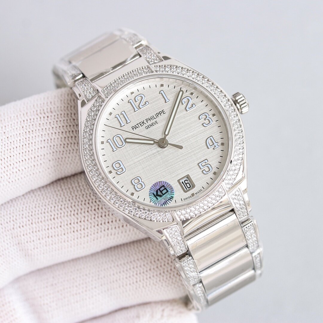 PATEK PHILIPPE TWENTY 4 7300